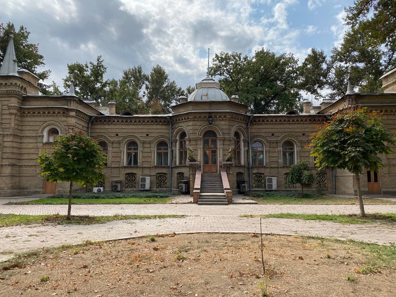 ташкент дворец пионеров