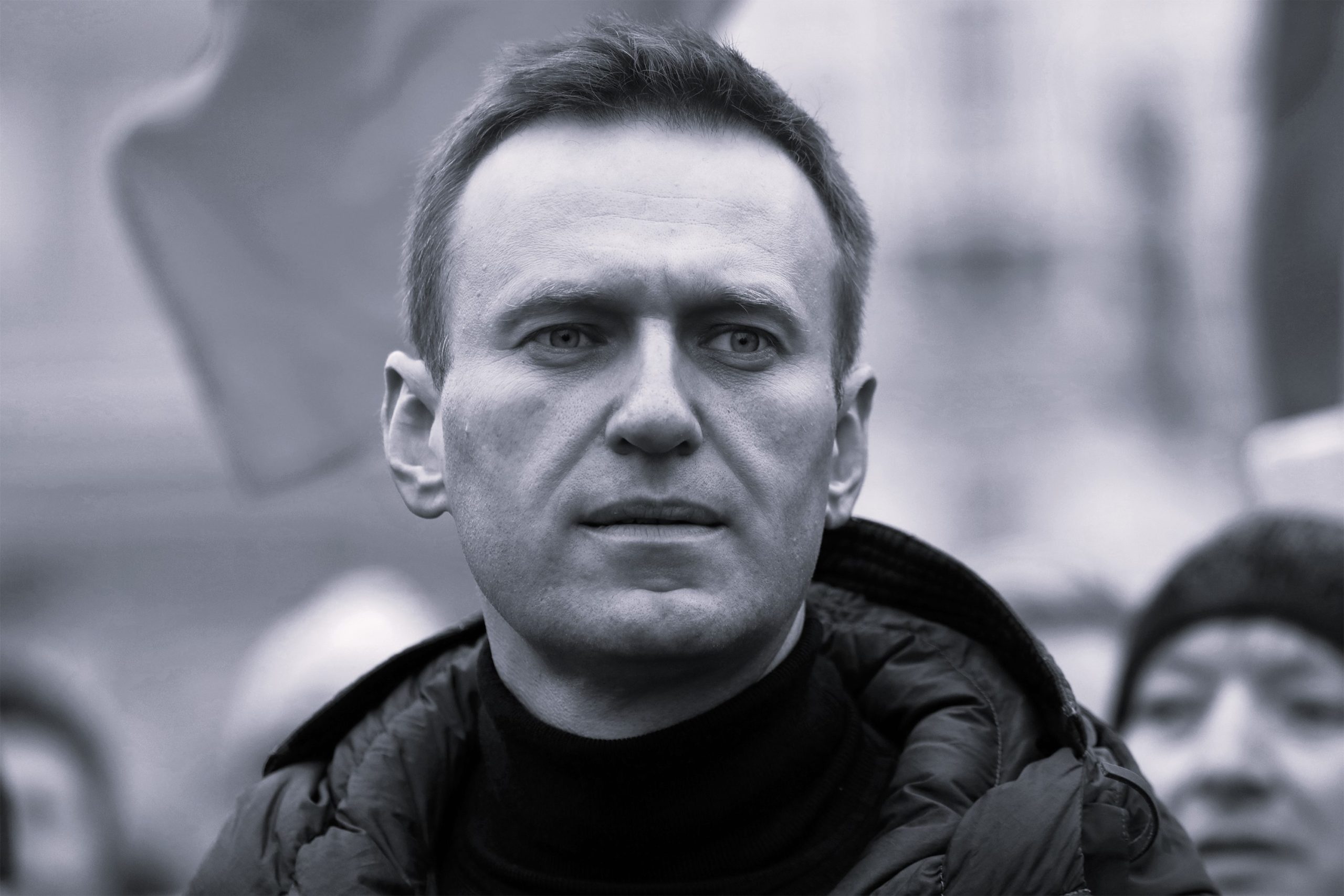 Следователи провели вскрытие тела Алексея Навального Навальный ЧБ, черно белое фото Навального