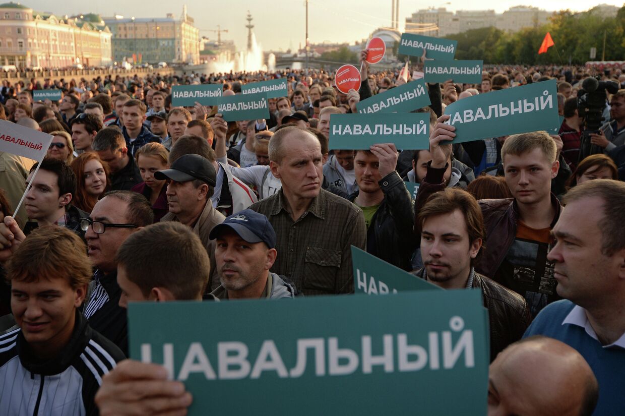Кремлеботы начали дискредитировать сторонников Навального в глазах украинцев