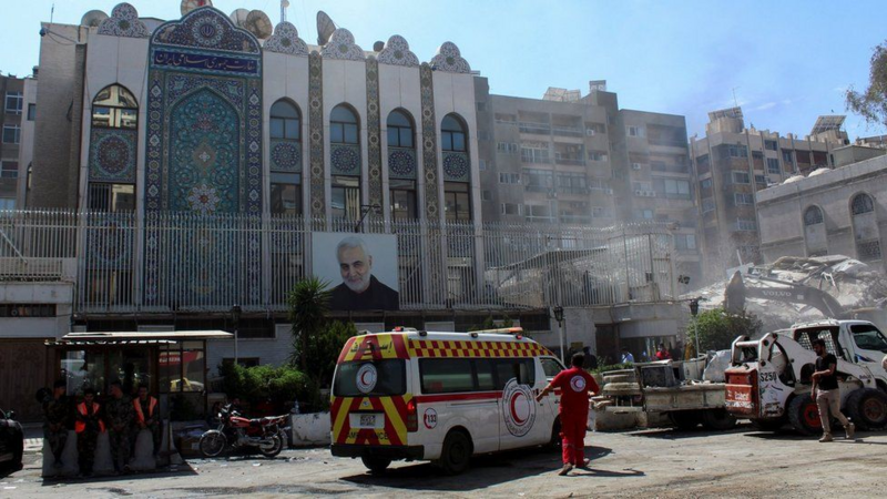 В результате атаки на Дамаск погибли 13 человек