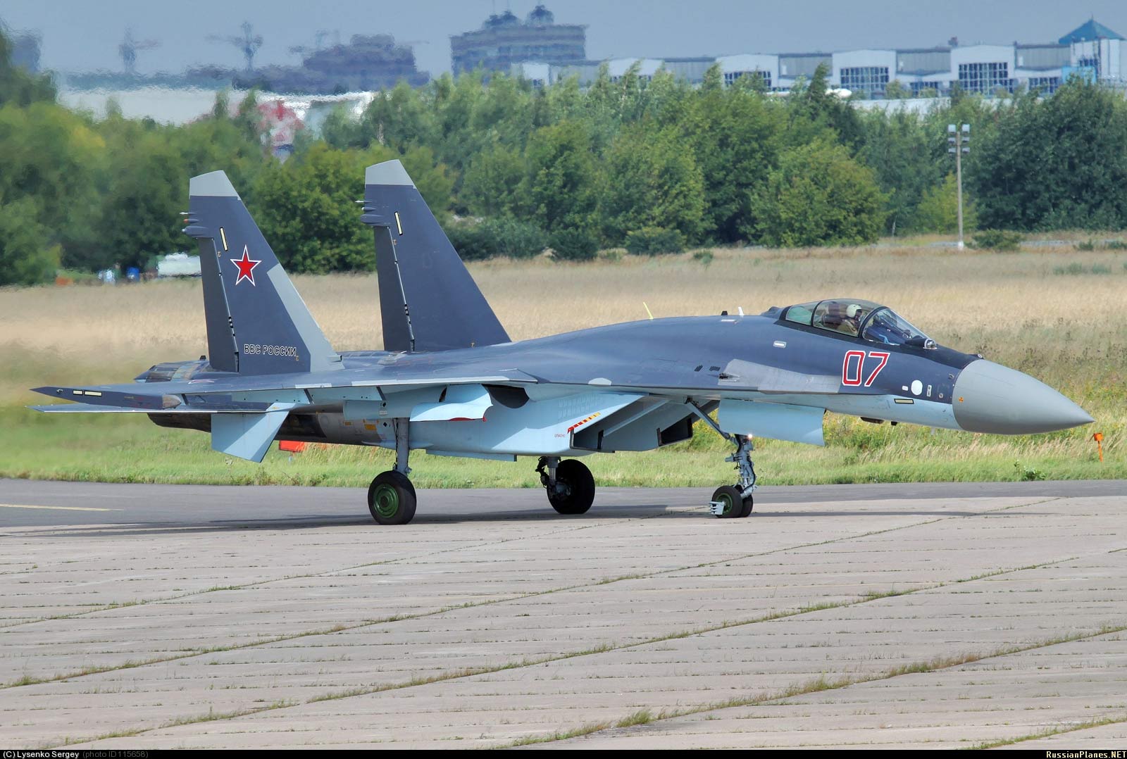 В ГУР назвали количество самолетов Су-34, Су-35 и А-50У у ВКС РФ