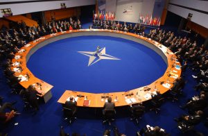 В НАТО обсуждают "красные линии" для вмешательства в войну в Украине - La Repubblica