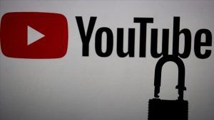 YouTube впервые заблокировал видео об уклонистах по требованию РФ